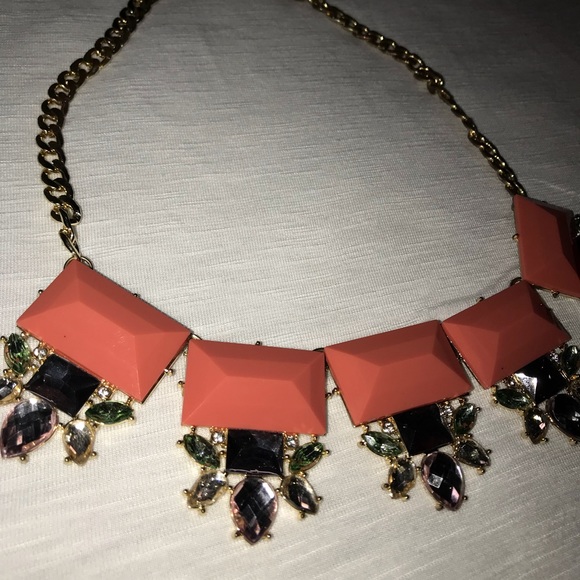 WOMEN salmon pink beaded CRYSTALS with gold Chain statement necklace femenine - Picture 3 of 3